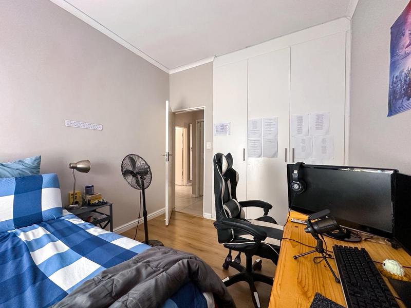 3 Bedroom Property for Sale in Wellway Park East Western Cape